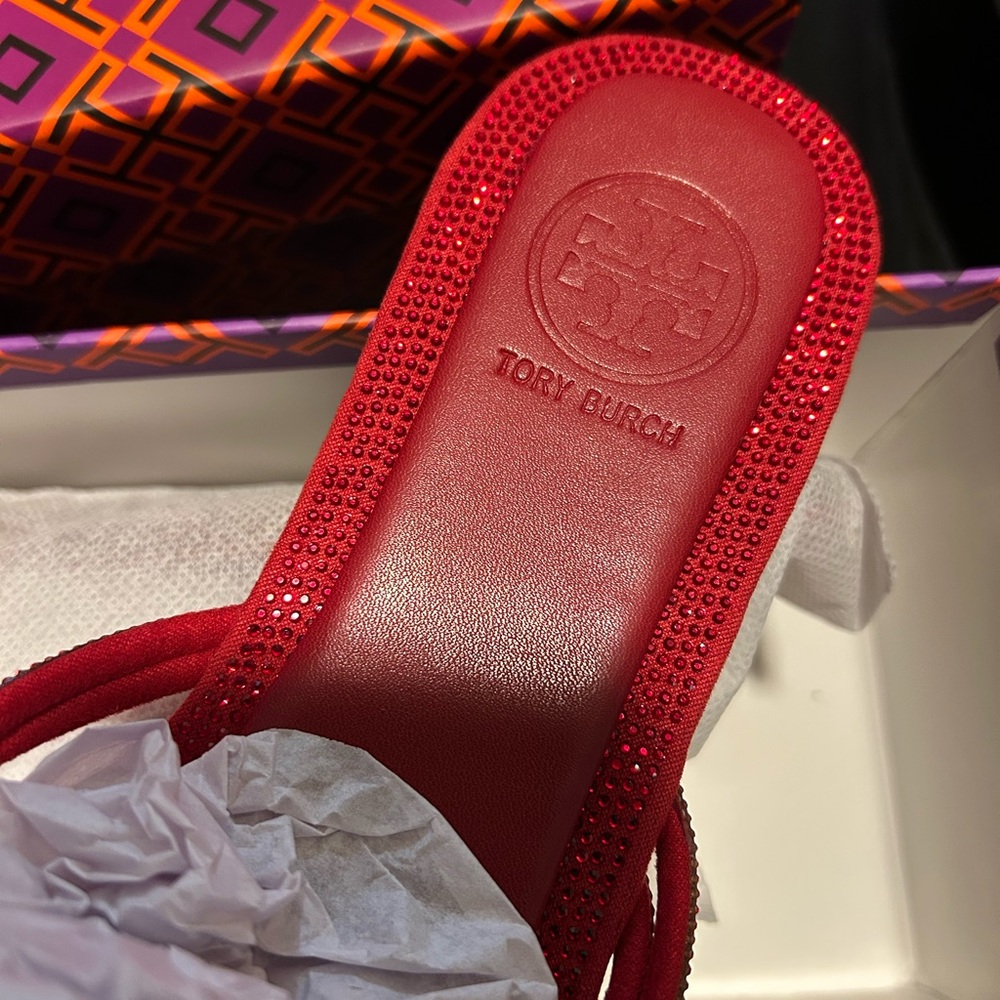 Tory Burch Red miller Sandals NWT size 8 - Picture 3 of 5